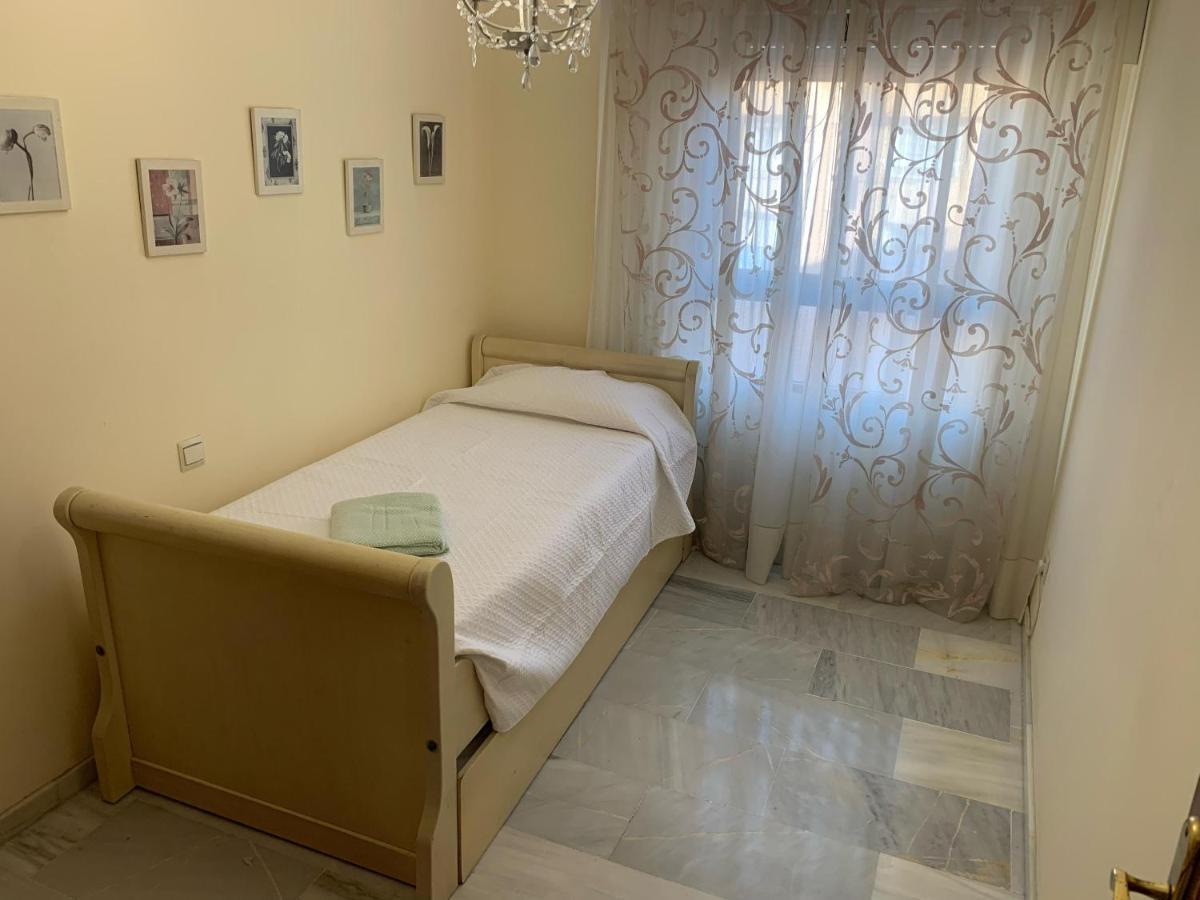 Malaga Estacion - Casa De La Rosa Apartment Ngoại thất bức ảnh